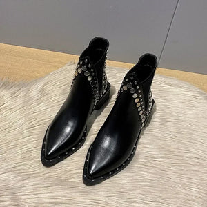 High Quality Women Shoes Leather Short Boots Women Pointed Chunky Heel Boots Fashion Rivet Ankle Boots Female Platform Heel 2024